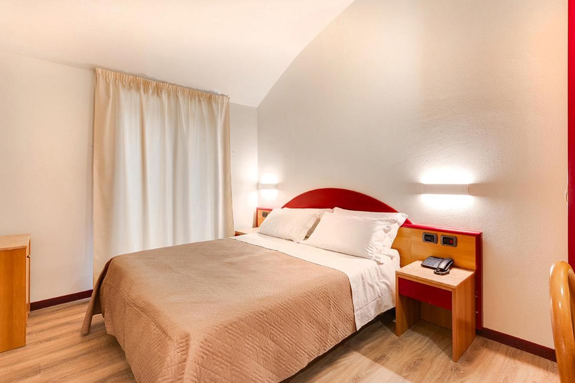 Hotel Custodisca Evolution 4*