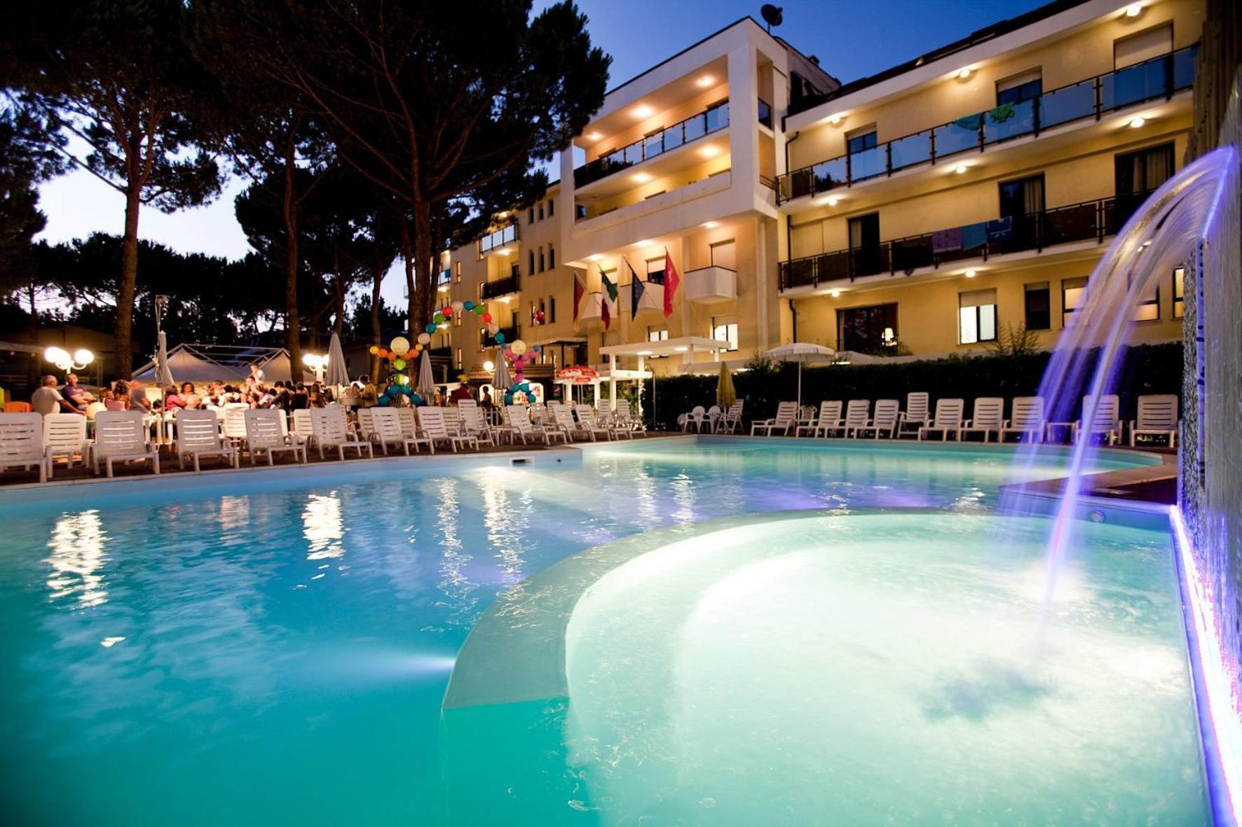 Hotel Custodisca Evolution 4*